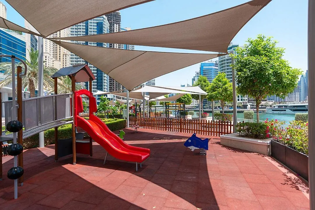 Emaar Marina Quays - Oriental - Full Apartment ドバイ